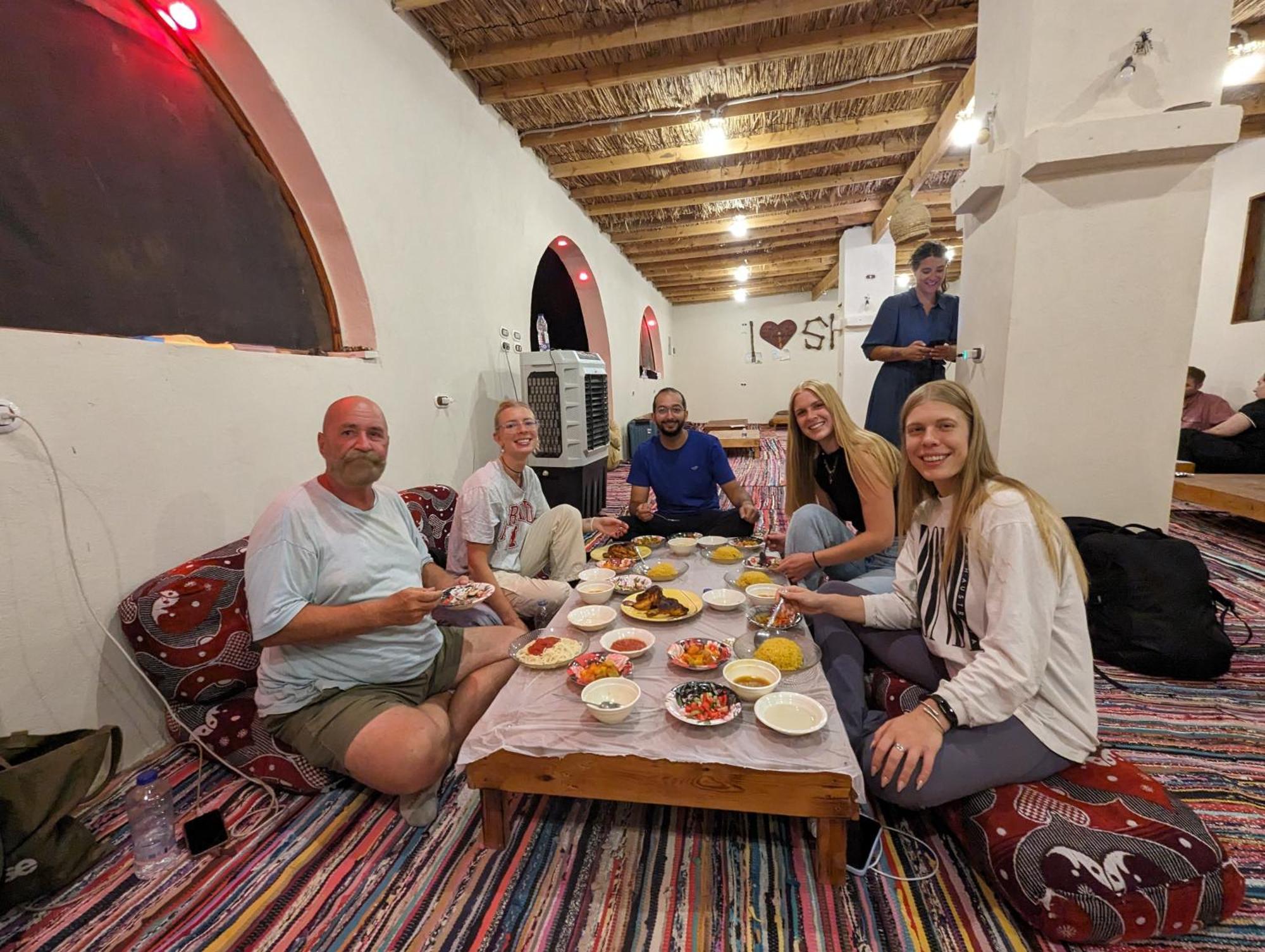 Отель Cafour House Siwa - Hot Spring Siwa Oasis Экстерьер фото